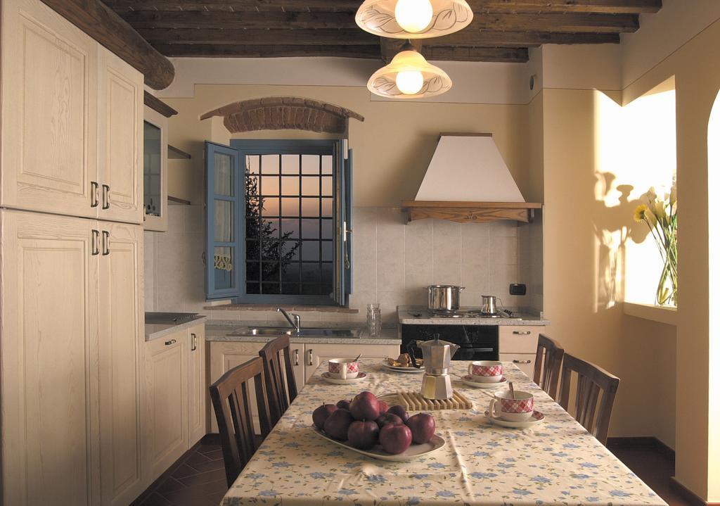 Podere Jana Antico Frantoio Vinci Room photo