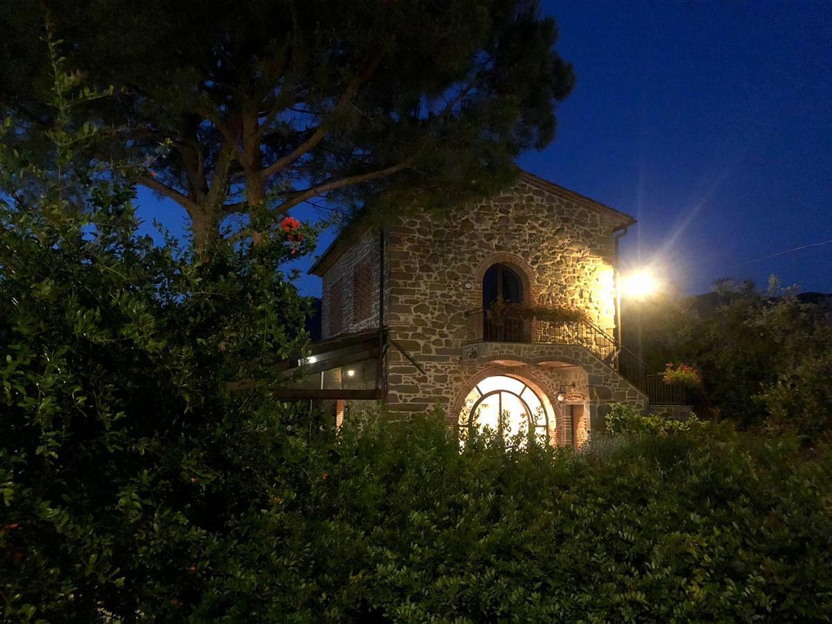 Podere Jana Antico Frantoio Guest House Vinci Exterior photo